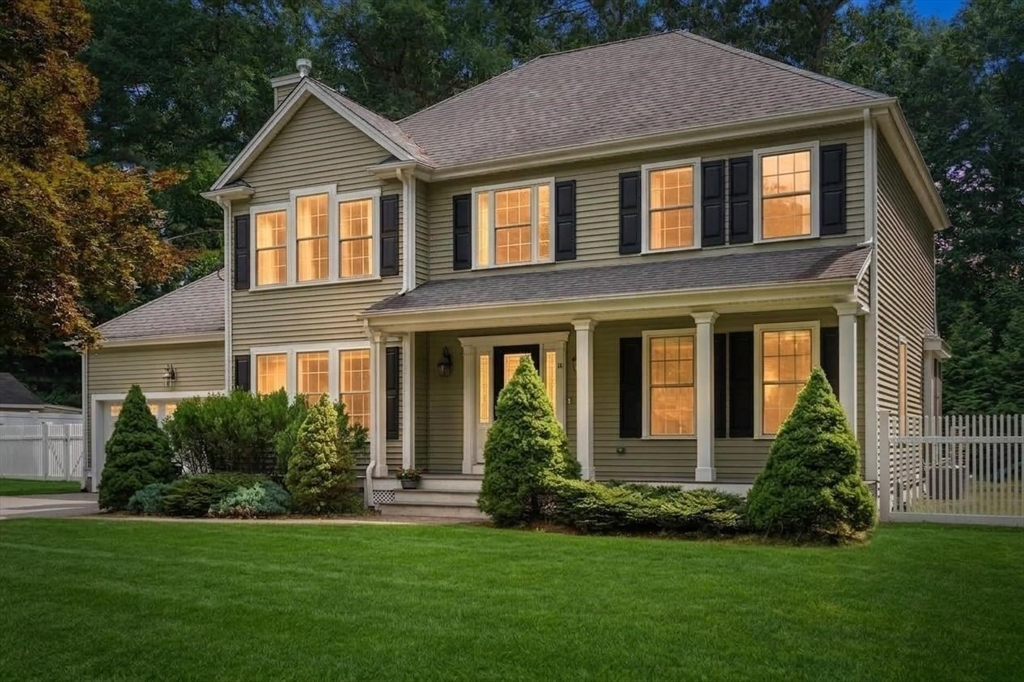 10 July Road, Sudbury, Massachusetts, 3 Bedrooms Bedrooms, 9 Rooms Rooms,3 BathroomsBathrooms,Residential,For Sale,July Road,73549594