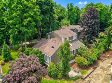 129 Pearl Street, Burlington, Massachusetts, 5 Bedrooms Bedrooms, 16 Rooms Rooms,4 BathroomsBathrooms,Residential,For Sale,Pearl Street,73549444 129 Pearl Street, Burlington, Massachusetts, 5 Bedrooms Bedrooms, 16 Rooms Rooms,4 BathroomsBathrooms,Residential,For Sale,Pearl Street,73549444