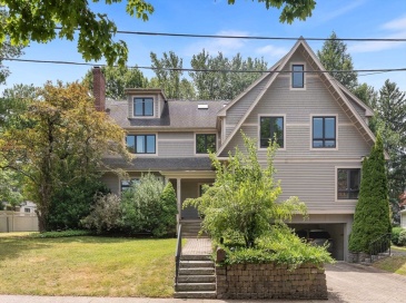 103 Levbert Rd, Newton, Massachusetts, 5 Bedrooms Bedrooms, 16 Rooms Rooms,6.5 BathroomsBathrooms,Residential Lease,For Rent,Levbert Rd,73549767 103 Levbert Rd, Newton, Massachusetts, 5 Bedrooms Bedrooms, 16 Rooms Rooms,6.5 BathroomsBathrooms,Residential Lease,For Rent,Levbert Rd,73549767