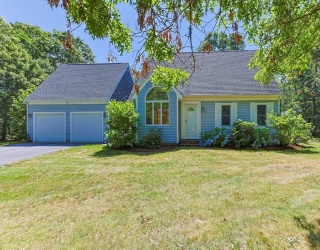 12 S Sandwich Rd, Sandwich, Massachusetts, 3 Bedrooms Bedrooms, 5 Rooms Rooms,2 BathroomsBathrooms,Residential,For Sale,S Sandwich Rd,73549567