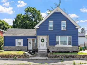 9 Cross St, Fitchburg, Massachusetts, 4 Bedrooms Bedrooms, 6 Rooms Rooms,2 BathroomsBathrooms,Residential,For Sale,Cross St,73549783 9 Cross St, Fitchburg, Massachusetts, 4 Bedrooms Bedrooms, 6 Rooms Rooms,2 BathroomsBathrooms,Residential,For Sale,Cross St,73549783
