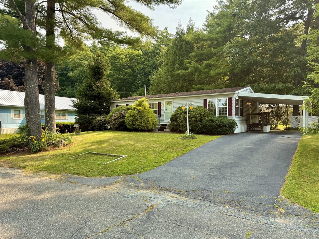 22 Sunnydale Cir, Brimfield, Massachusetts, 3 Bedrooms Bedrooms, 6 Rooms Rooms,2 BathroomsBathrooms,Residential,For Sale,Sunnydale Cir,73549809