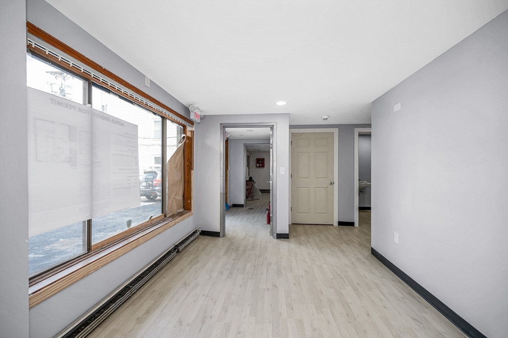 230 Cumberland Road, Lowell, Massachusetts, 2 Bedrooms Bedrooms, 10 Rooms Rooms,3 BathroomsBathrooms,Residential Income,For Sale,Cumberland Road,73549697