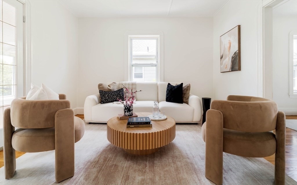 25 Granite St, Cambridge, Massachusetts, 4 Bedrooms Bedrooms, 6 Rooms Rooms,1.5 BathroomsBathrooms,Residential Lease,For Rent,Granite St,73549726