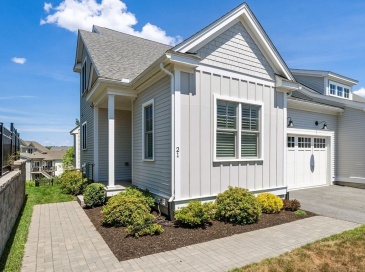 21 Birkdale Ln, Hopkinton, Massachusetts, 2 Bedrooms Bedrooms, 6 Rooms Rooms,3.5 BathroomsBathrooms,Residential,For Sale,Birkdale Ln,73549860