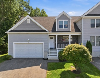 15 Curtis Circle, Avon, Massachusetts, 3 Bedrooms Bedrooms, 7 Rooms Rooms,2.5 BathroomsBathrooms,Residential,For Sale,Curtis Circle,73549784
