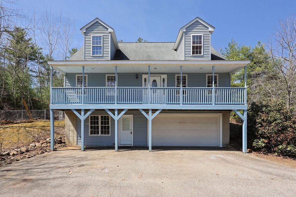 127 Brook Rd, Warren, Massachusetts, 3 Bedrooms Bedrooms, 6 Rooms Rooms,2 BathroomsBathrooms,Residential Lease,For Rent,Brook Rd,73549905