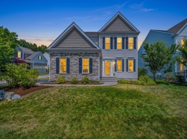 14 Autumn Ridge Dr, Hopkinton, Massachusetts, 3 Bedrooms Bedrooms, 7 Rooms Rooms,3.5 BathroomsBathrooms,Residential,For Sale,Autumn Ridge Dr,73549814
