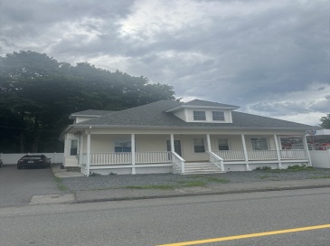 5 Tower St, Hudson, Massachusetts, 5 Bedrooms Bedrooms, 11 Rooms Rooms,2 BathroomsBathrooms,Residential Lease,For Rent,Tower St,73549925