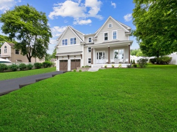 4 Brown Ave, Newburyport, Massachusetts, 4 Bedrooms Bedrooms, 10 Rooms Rooms,2.5 BathroomsBathrooms,Residential,For Sale,Brown Ave,73548794 4 Brown Ave, Newburyport, Massachusetts, 4 Bedrooms Bedrooms, 10 Rooms Rooms,2.5 BathroomsBathrooms,Residential,For Sale,Brown Ave,73548794