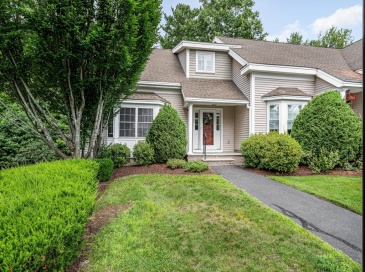 2 Charles Ridge Rd, Littleton, Massachusetts, 2 Bedrooms Bedrooms, 5 Rooms Rooms,2.5 BathroomsBathrooms,Residential,For Sale,Charles Ridge Rd,73549926