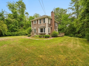 26 Foster Street, Mattapoisett, Massachusetts, 3 Bedrooms Bedrooms, 5 Rooms Rooms,1.5 BathroomsBathrooms,Residential,For Sale,Foster Street,73550030 26 Foster Street, Mattapoisett, Massachusetts, 3 Bedrooms Bedrooms, 5 Rooms Rooms,1.5 BathroomsBathrooms,Residential,For Sale,Foster Street,73550030
