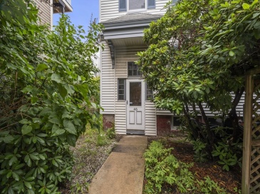 46-R H St, Boston, Massachusetts, 8 Bedrooms Bedrooms, 15 Rooms Rooms,3 BathroomsBathrooms,Residential Income,For Sale,H St,73549427 46-R H St, Boston, Massachusetts, 8 Bedrooms Bedrooms, 15 Rooms Rooms,3 BathroomsBathrooms,Residential Income,For Sale,H St,73549427