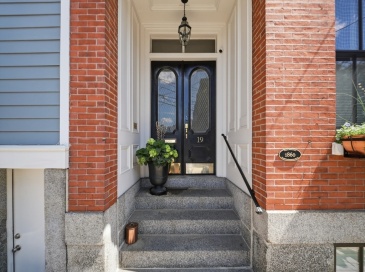 19 Salem St, Boston, Massachusetts, 1 Bedroom Bedrooms, 4 Rooms Rooms,1 BathroomBathrooms,Residential,For Sale,Salem St,73550028 19 Salem St, Boston, Massachusetts, 1 Bedroom Bedrooms, 4 Rooms Rooms,1 BathroomBathrooms,Residential,For Sale,Salem St,73550028
