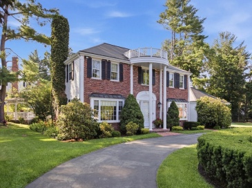 2 Russell Road, Lynnfield, Massachusetts, 4 Bedrooms Bedrooms, 9 Rooms Rooms,2.5 BathroomsBathrooms,Residential,For Sale,Russell Road,73550058 2 Russell Road, Lynnfield, Massachusetts, 4 Bedrooms Bedrooms, 9 Rooms Rooms,2.5 BathroomsBathrooms,Residential,For Sale,Russell Road,73550058