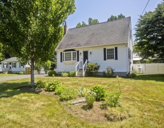 25 Sylvia St Ext, Palmer, Massachusetts, 3 Bedrooms Bedrooms, 7 Rooms Rooms,2 BathroomsBathrooms,Residential,For Sale,Sylvia St Ext,73549937