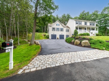 14 Overledge Road, Manchester, Massachusetts, 4 Bedrooms Bedrooms, 9 Rooms Rooms,3.5 BathroomsBathrooms,Residential,For Sale,Overledge Road,73549845