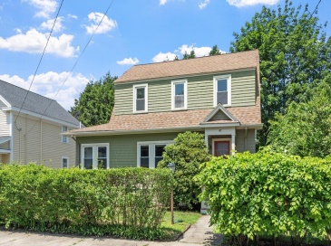 47 Water Street, Winchester, Massachusetts, 3 Bedrooms Bedrooms, 7 Rooms Rooms,1 BathroomBathrooms,Residential,For Sale,Water Street,73549935 47 Water Street, Winchester, Massachusetts, 3 Bedrooms Bedrooms, 7 Rooms Rooms,1 BathroomBathrooms,Residential,For Sale,Water Street,73549935