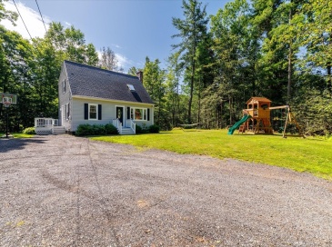 44 Underwood Rd, Hubbardston, Massachusetts, 3 Bedrooms Bedrooms, 6 Rooms Rooms,1.5 BathroomsBathrooms,Residential,For Sale,Underwood Rd,73549907 44 Underwood Rd, Hubbardston, Massachusetts, 3 Bedrooms Bedrooms, 6 Rooms Rooms,1.5 BathroomsBathrooms,Residential,For Sale,Underwood Rd,73549907