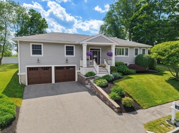 16 Mansion Rd, Wakefield, Massachusetts, 4 Bedrooms Bedrooms, 10 Rooms Rooms,3 BathroomsBathrooms,Residential,For Sale,Mansion Rd,73536194 16 Mansion Rd, Wakefield, Massachusetts, 4 Bedrooms Bedrooms, 10 Rooms Rooms,3 BathroomsBathrooms,Residential,For Sale,Mansion Rd,73536194