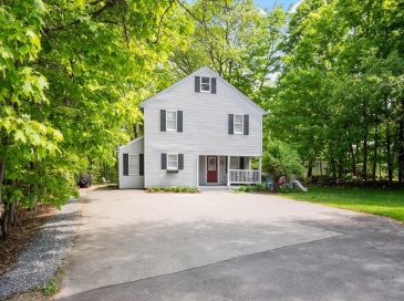 1373 Massachusetts Ave, Lunenburg, Massachusetts, 4 Bedrooms Bedrooms, 8 Rooms Rooms,2.5 BathroomsBathrooms,Residential,For Sale,Massachusetts Ave,73520080