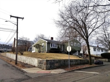 225 Governors Rd, Quincy, Massachusetts, 3 Bedrooms Bedrooms, 5 Rooms Rooms,1 BathroomBathrooms,Residential Lease,For Rent,Governors Rd,73527280