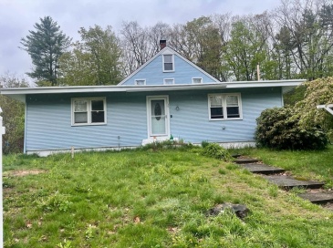 130 Center St, Ashburnham, Massachusetts, 3 Bedrooms Bedrooms, 6 Rooms Rooms,2 BathroomsBathrooms,Residential,For Sale,Center St,73514565