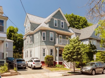 188 Willow Ave., Somerville, Massachusetts, 7 Bedrooms Bedrooms, 11 Rooms Rooms,2 BathroomsBathrooms,Residential Income,For Sale,Willow Ave.,73529822
