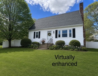 4 Dawn Street, Blackstone, Massachusetts, 3 Bedrooms Bedrooms, 7 Rooms Rooms,2 BathroomsBathrooms,Residential,For Sale,Dawn Street,73517668