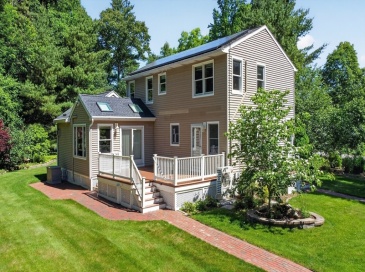 111 North St, Grafton, Massachusetts, 3 Bedrooms Bedrooms, 6 Rooms Rooms,2.5 BathroomsBathrooms,Residential,For Sale,North St,73535836 111 North St, Grafton, Massachusetts, 3 Bedrooms Bedrooms, 6 Rooms Rooms,2.5 BathroomsBathrooms,Residential,For Sale,North St,73535836