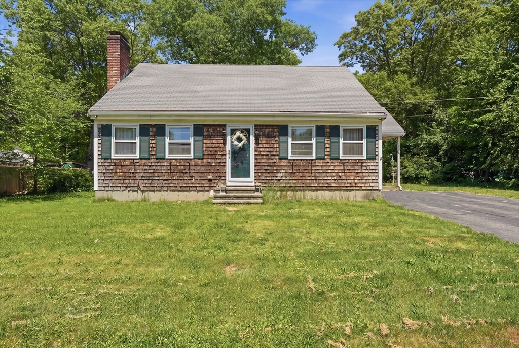 168 Birch St, Attleboro, Massachusetts, 3 Bedrooms Bedrooms, 6 Rooms Rooms,2 BathroomsBathrooms,Residential,For Sale,Birch St,73525332