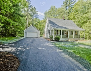19 Ayers Rd, Monson, Massachusetts, 3 Bedrooms Bedrooms, 6 Rooms Rooms,2 BathroomsBathrooms,Residential,For Sale,Ayers Rd,73524718