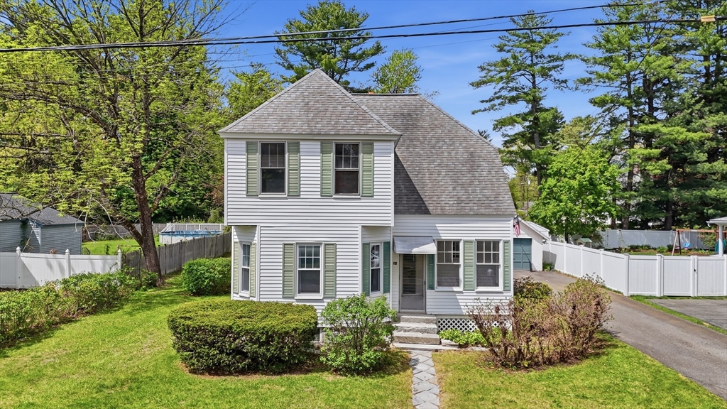 38 Brookside Rd, Westford, Massachusetts, 3 Bedrooms Bedrooms, 6 Rooms Rooms,1.5 BathroomsBathrooms,Residential,For Sale,Brookside Rd,73521618