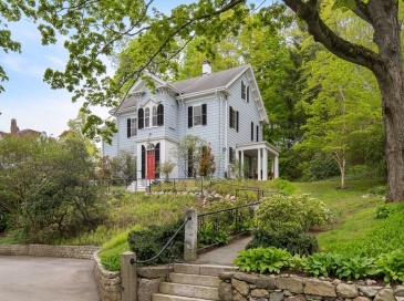 36 Maple Ave, Newton, Massachusetts, 4 Bedrooms Bedrooms, 10 Rooms Rooms,3 BathroomsBathrooms,Residential,For Sale,Maple Ave,73518326 36 Maple Ave, Newton, Massachusetts, 4 Bedrooms Bedrooms, 10 Rooms Rooms,3 BathroomsBathrooms,Residential,For Sale,Maple Ave,73518326