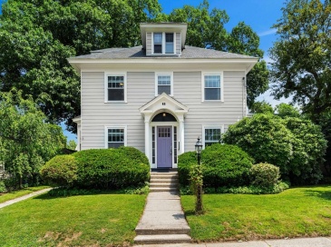 62 Parkview Ave, Lowell, Massachusetts, 4 Bedrooms Bedrooms, 9 Rooms Rooms,1.5 BathroomsBathrooms,Residential,For Sale,Parkview Ave,73550157 62 Parkview Ave, Lowell, Massachusetts, 4 Bedrooms Bedrooms, 9 Rooms Rooms,1.5 BathroomsBathrooms,Residential,For Sale,Parkview Ave,73550157