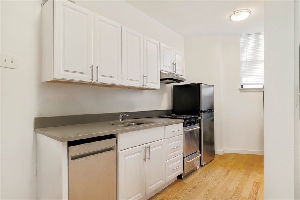 5 N Margin Street, Boston, Massachusetts, 2 Rooms Rooms,1 BathroomBathrooms,Residential Lease,For Rent,N Margin Street,73499523