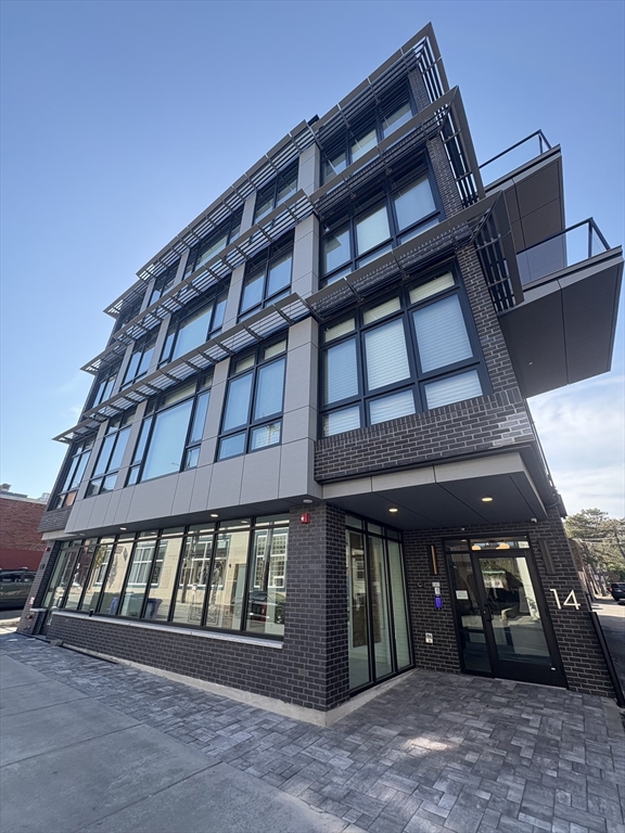 14 Green, Brookline, Massachusetts, ,Commercial Sale,For Sale,Green,73550233