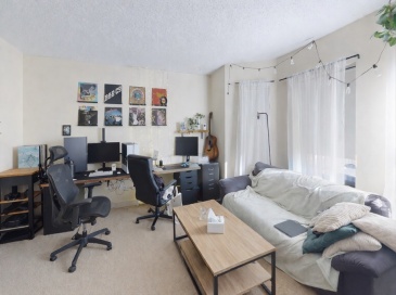 5 Royce Rd., Boston, Massachusetts, 1 Bedroom Bedrooms, 5 Rooms Rooms,1 BathroomBathrooms,Residential Lease,For Rent,Royce Rd.,73550239