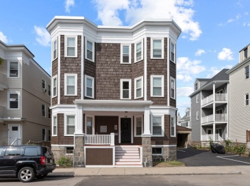 68 Saxton Street, Boston, Massachusetts, 3 Bedrooms Bedrooms, 6 Rooms Rooms,2 BathroomsBathrooms,Residential Lease,For Rent,Saxton Street,73550266