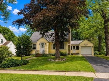 6 Hara St, Worcester, Massachusetts, 3 Bedrooms Bedrooms, 7 Rooms Rooms,2 BathroomsBathrooms,Residential,For Sale,Hara St,73550243