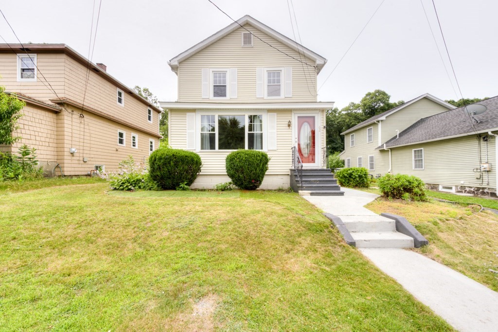 62 Rolfe Ave, Shrewsbury, Massachusetts, 3 Bedrooms Bedrooms, 6 Rooms Rooms,2 BathroomsBathrooms,Residential,For Sale,Rolfe Ave,73550294