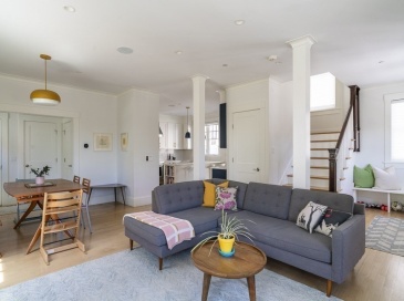 36 Laurel Street, Somerville, Massachusetts, 4 Bedrooms Bedrooms, 7 Rooms Rooms,4.5 BathroomsBathrooms,Residential Lease,For Rent,Laurel Street,73550339