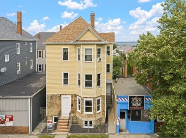734-738 Brock Ave, New Bedford, Massachusetts, 9 Bedrooms Bedrooms, 18 Rooms Rooms,3.5 BathroomsBathrooms,Residential Income,For Sale,Brock Ave,73550344 734-738 Brock Ave, New Bedford, Massachusetts, 9 Bedrooms Bedrooms, 18 Rooms Rooms,3.5 BathroomsBathrooms,Residential Income,For Sale,Brock Ave,73550344