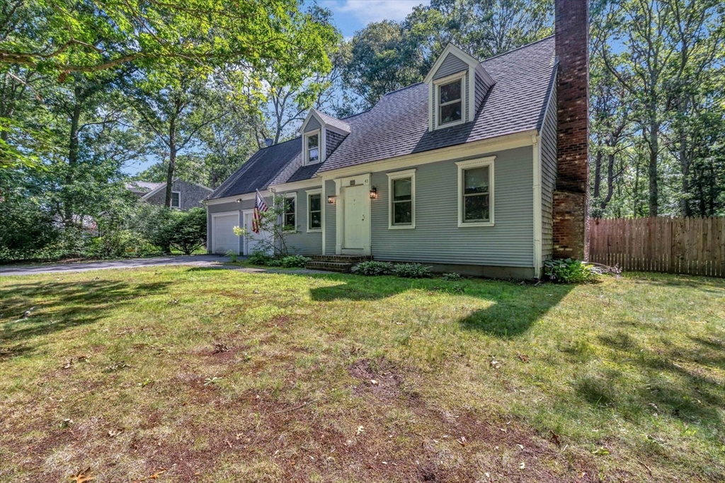 45 Easterly Drive, Sandwich, Massachusetts, 3 Bedrooms Bedrooms, 7 Rooms Rooms,2 BathroomsBathrooms,Residential,For Sale,Easterly Drive,73550349