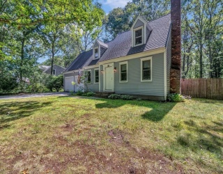 45 Easterly Drive, Sandwich, Massachusetts, 3 Bedrooms Bedrooms, 7 Rooms Rooms,2 BathroomsBathrooms,Residential,For Sale,Easterly Drive,73550349