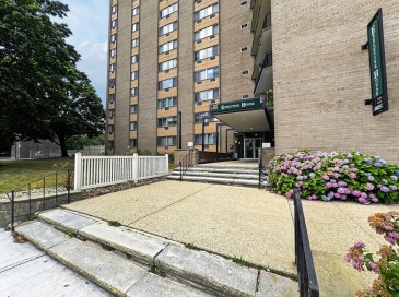 1025 Hancock St, Quincy, Massachusetts, 2 Bedrooms Bedrooms, 5 Rooms Rooms,1 BathroomBathrooms,Residential,For Sale,Hancock St,73550382 1025 Hancock St, Quincy, Massachusetts, 2 Bedrooms Bedrooms, 5 Rooms Rooms,1 BathroomBathrooms,Residential,For Sale,Hancock St,73550382