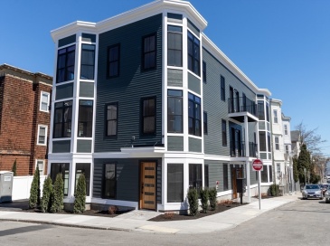 30 Clifton St, Boston, Massachusetts, 2 Bedrooms Bedrooms, 4 Rooms Rooms,2 BathroomsBathrooms,Residential Lease,For Rent,Clifton St,73550410