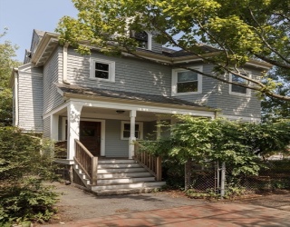 4 Hurlbut Street, Cambridge, Massachusetts, 6 Bedrooms Bedrooms, 10 Rooms Rooms,3 BathroomsBathrooms,Residential,For Sale,Hurlbut Street,73550416