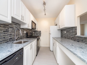 6 Whittier Place, Boston, Massachusetts, 2 Bedrooms Bedrooms, 5 Rooms Rooms,2 BathroomsBathrooms,Residential Lease,For Rent,Whittier Place,73550503