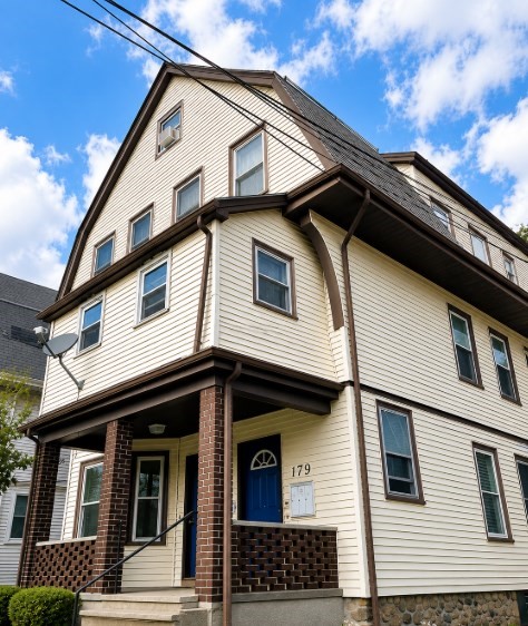 179 Belmont St, Belmont, Massachusetts, 3 Bedrooms Bedrooms, 5 Rooms Rooms,2 BathroomsBathrooms,Residential Lease,For Rent,Belmont St,73550534